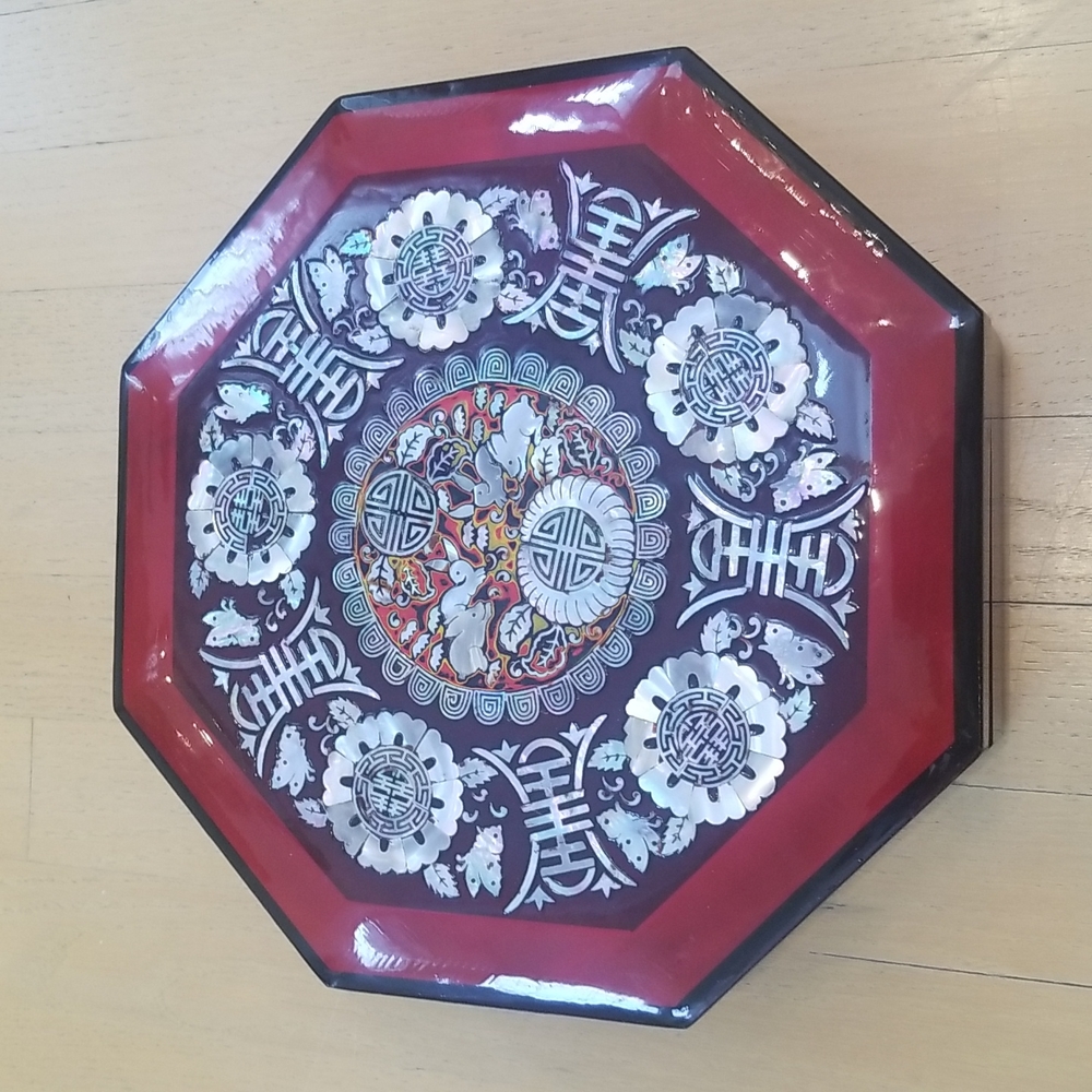 Red Asian Bento Keepsake Box Lacquer Wood Mother of Pearl with Trays